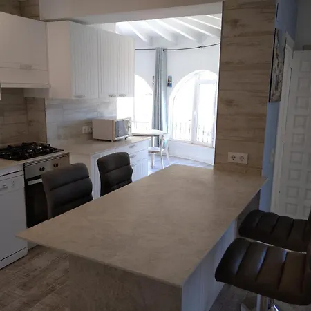 Grace,10p,seaview,pool Calp