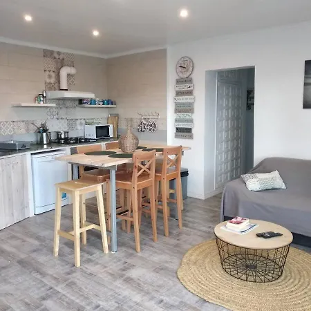 Grace,10p,seaview,pool Villa