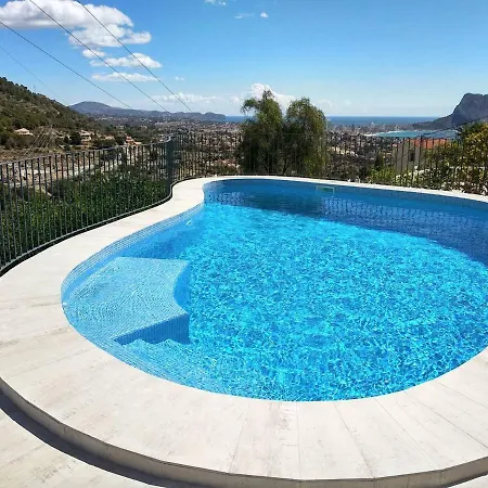 Grace,10p,seaview,pool *