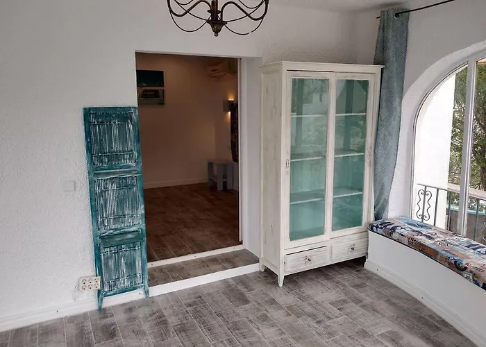 Grace,10p,seaview,pool Villa